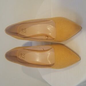 NWOT! NY&C Mustard Faux Suede Pointy-Toe Pumps
